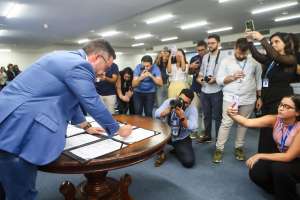 Governo assina contratos com concessionárias e Caixa para agilizar fornecimento de água em Alagoas | Thiago Sampaio / Agência Alagoas