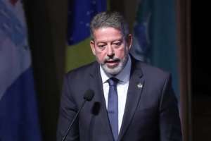 Lira quer incluir debate sobre igualdade de gênero no calendário permanente do G20 | Câmara dos Deputados