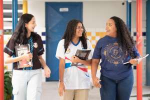 Mais de 175 mil estudantes da Rede Estadual voltam às aulas nesta terça-feira (2) | Alexandre Teixeira / Ascom Seduc