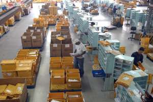 Correios vão leiloar 175 mil bens não entregues aos destinatários | Elza Fiúza/Arquivo Agência Brasil