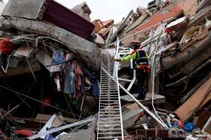 Número de mortos por terremoto em Turquia e SÃria passa de 7.800 | Reprodução