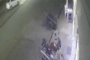 Dupla em moto colidem com caminhão-tanque na BR-316 | Reprodução